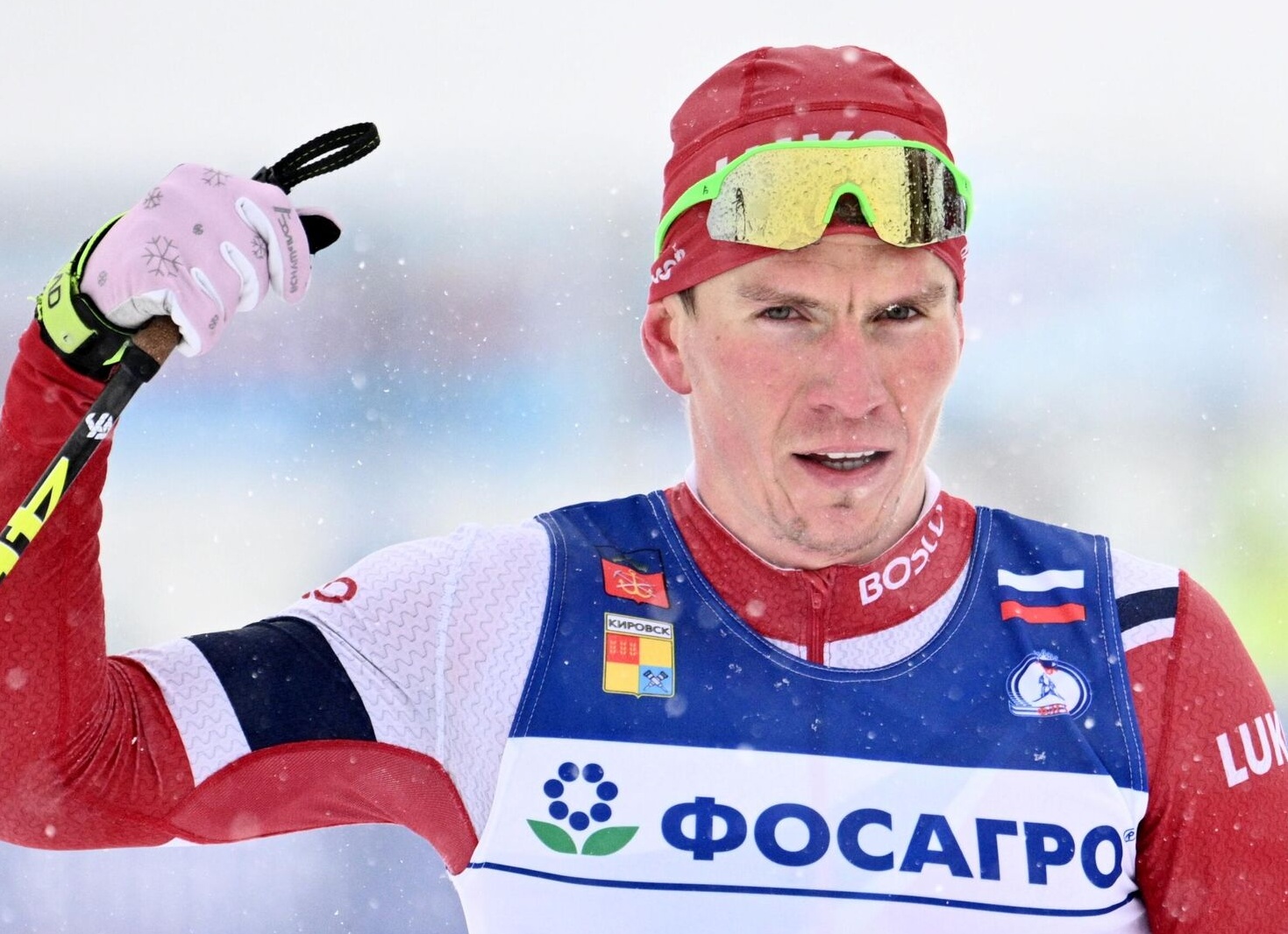 FIS сделала бы все для победы Клебо, заявил Большунов